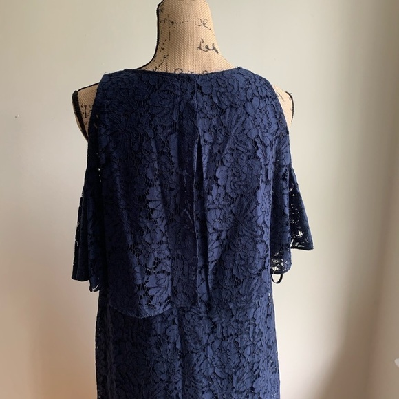 Nanette Lapore blue lace cold shoulder dress 4 - Picture 7 of 13